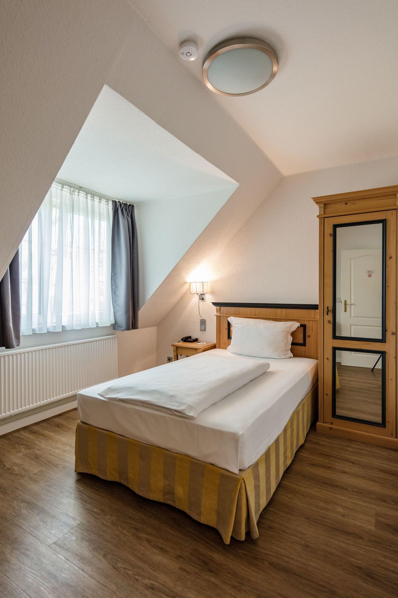 Hotel Zum Zeppelin Hamburg Dış mekan fotoğraf